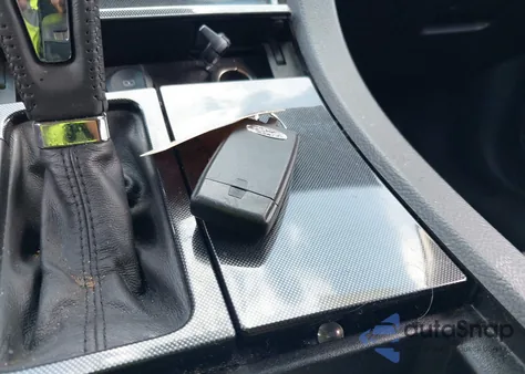 2010 Ford Taurus Sho from USA, damaged, VIN 1FAHP2KT2AG119331